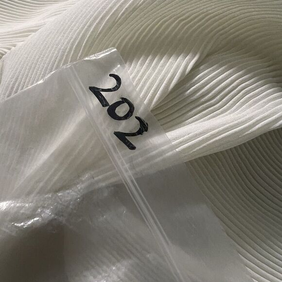 Vintage Christian Dior Blouse Size 4 Micro Pleated Balloon Sleeve Modest Top - Picture 6 of 6